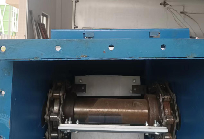 刮板輸送機(jī)