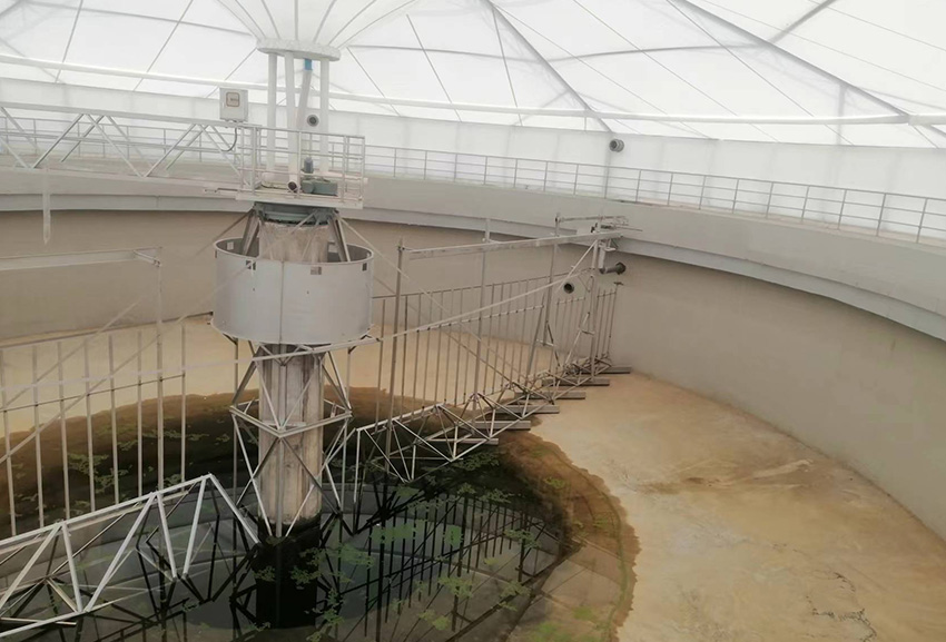 周邊傳動(dòng)刮泥機(jī)