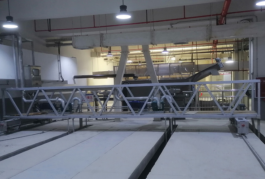 橋式吸砂機(jī)